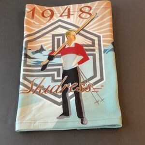 Stylish Skidress gaiter